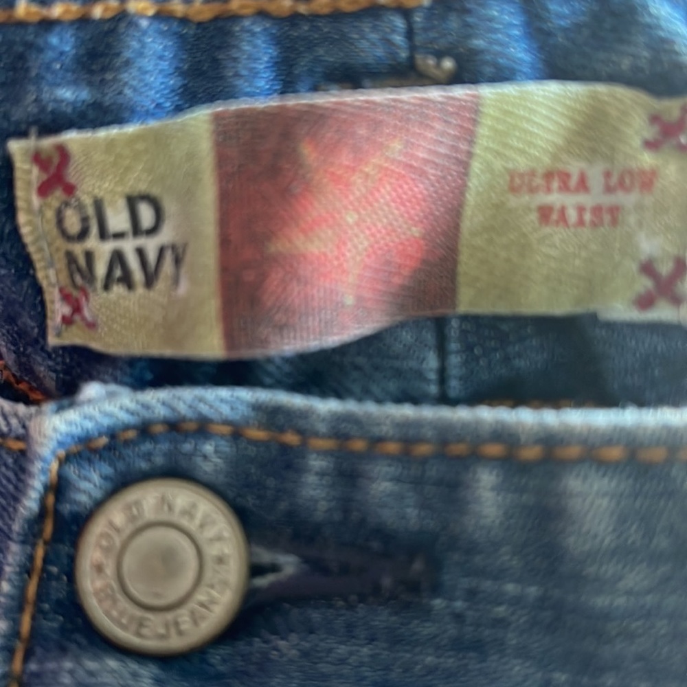 Time & Tru denim shorts - Picture 3 of 3